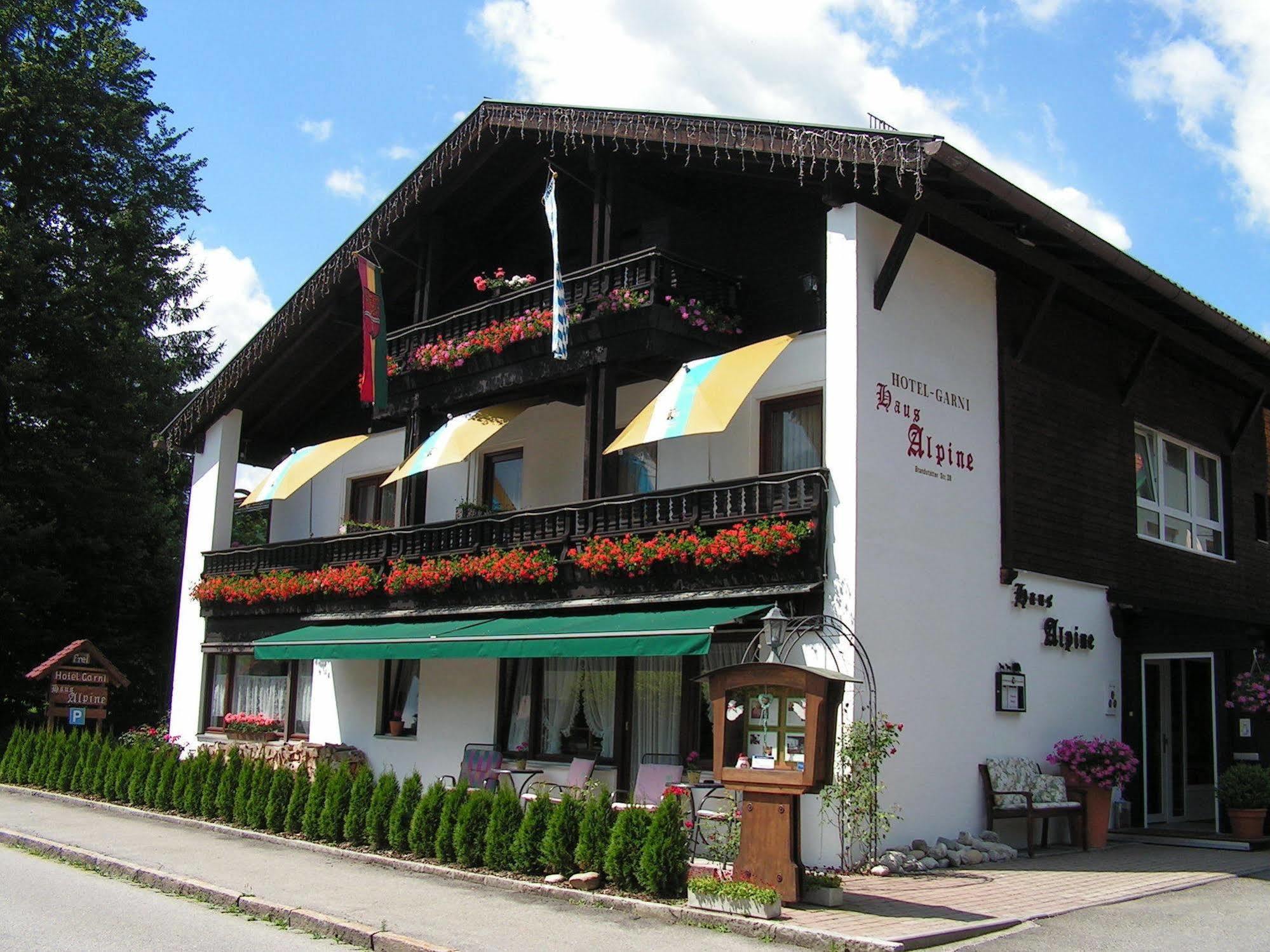 Hotel Garni Haus Alpine - Chiemgau Karte Inkl Ruhpolding Exterior photo